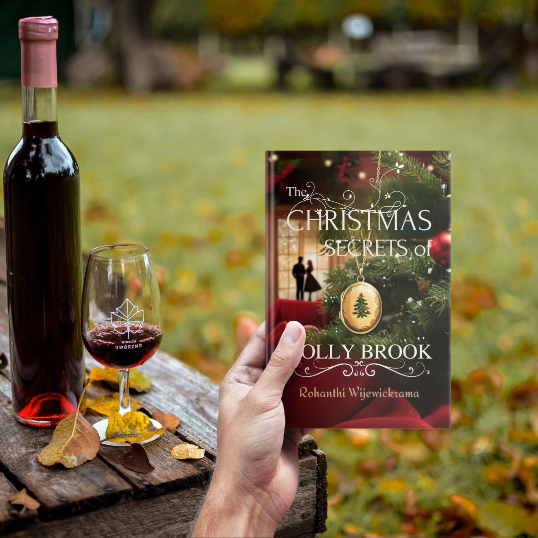 Christmas Secrets of Hollybrook: A Holiday Romance Novel